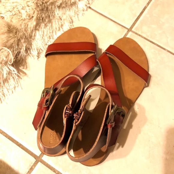 Spring/Summertime sandals - Picture 4 of 4
